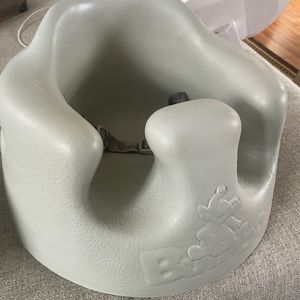Bumbo seat